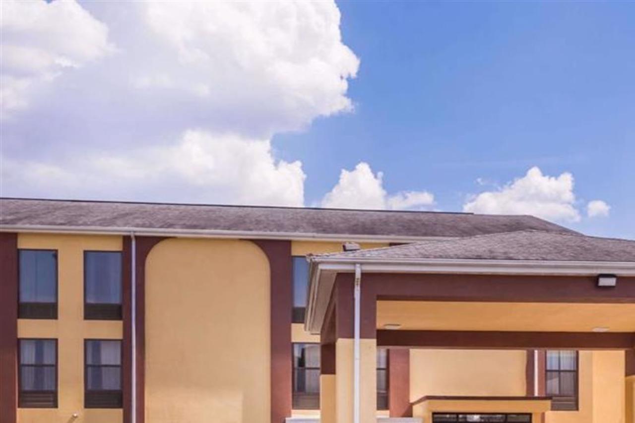 Howard Johnson By Wyndham Spartanburg Expo Center Екстер'єр фото