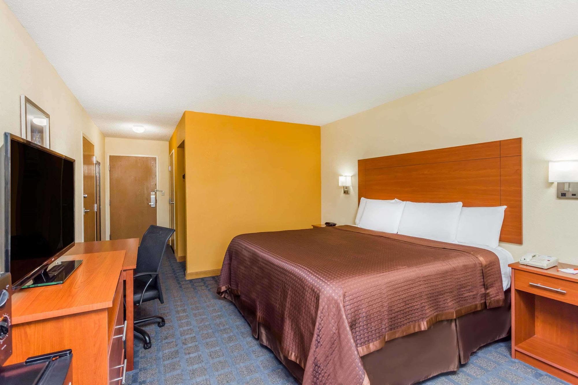 Howard Johnson By Wyndham Spartanburg Expo Center Екстер'єр фото